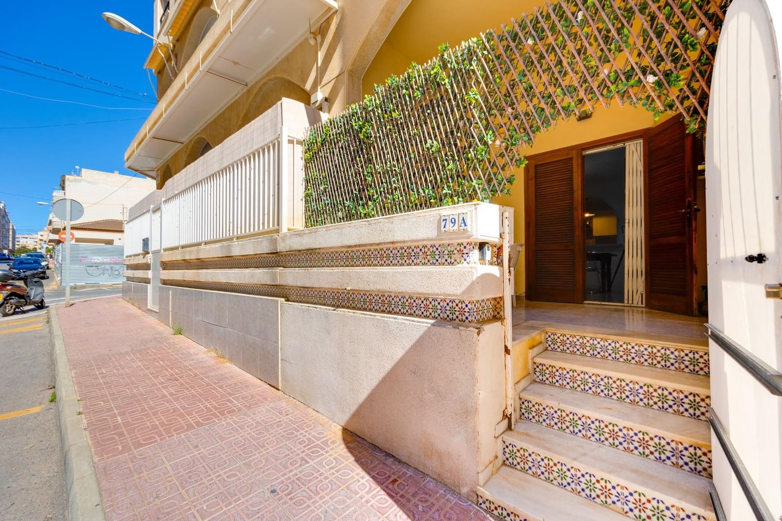 2 soveværelse Lejlighed til salg i Torrevieja - € 138.900 (Ref: 9983620)