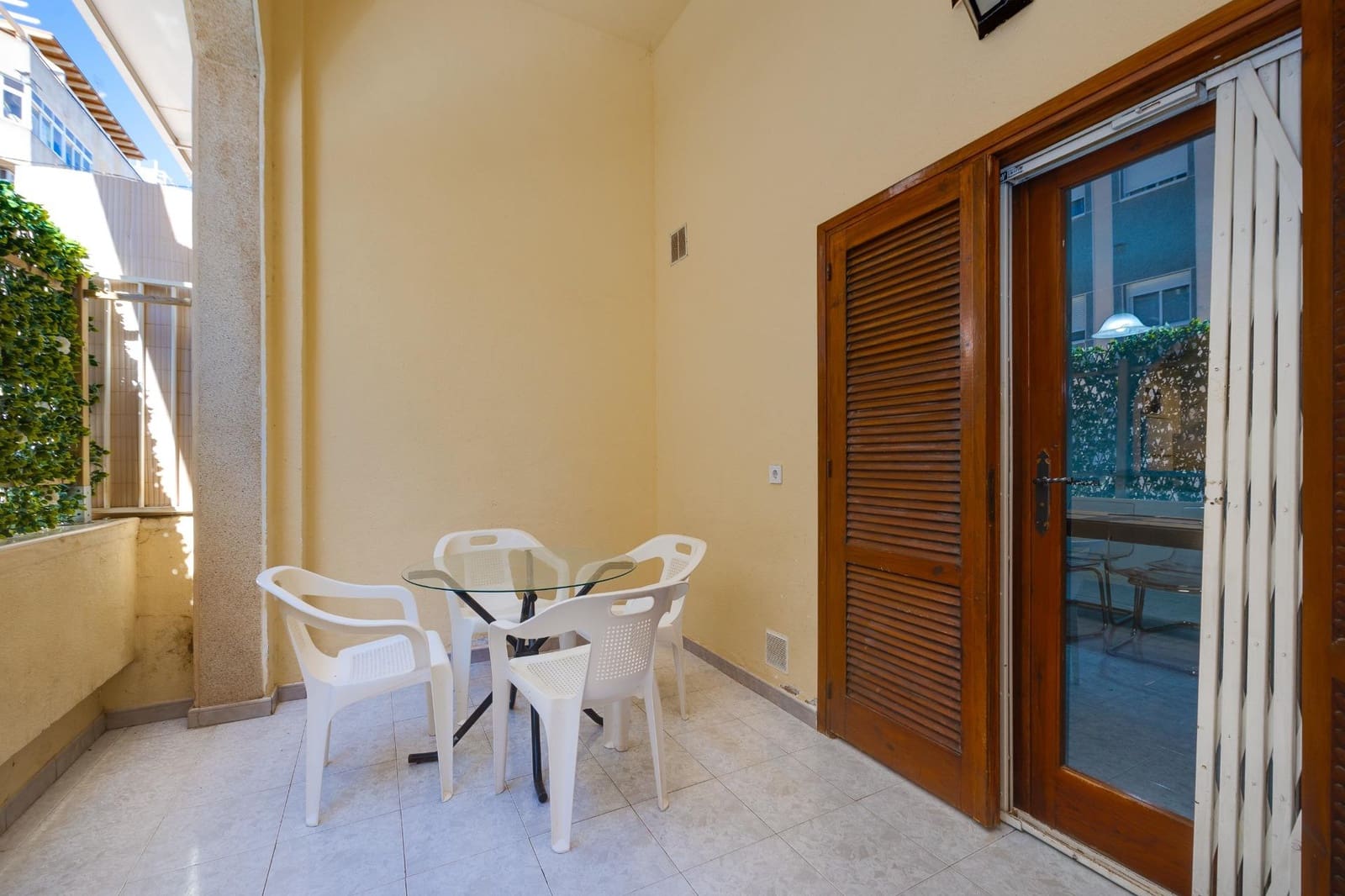 2 soveværelse Lejlighed til salg i Torrevieja - € 138.900 (Ref: 9983620)