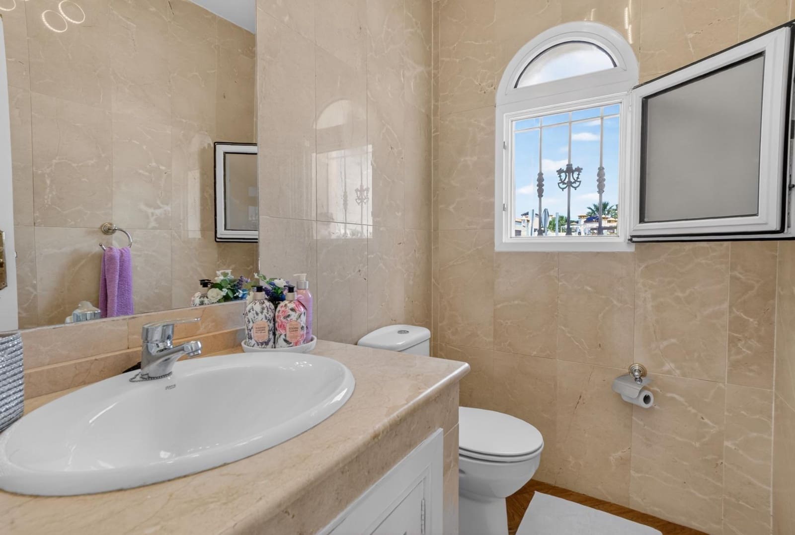 4 soveværelse Villa til salg i Orihuela Costa - € 795.000 (Ref: 9983621)