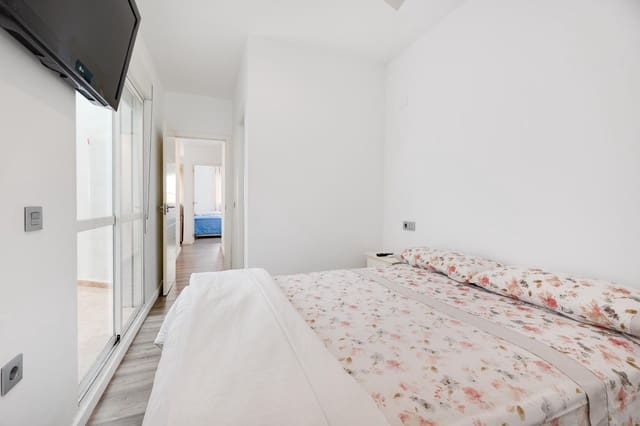3 quarto Apartamento para venda em Playa de los Locos, Torrevieja - 199 000 € (Ref: 9983623)