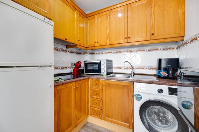 3 quarto Apartamento para venda em Playa de los Locos, Torrevieja - 199 000 € (Ref: 9983623)