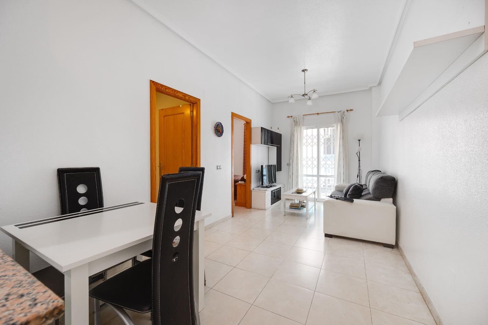2 makuuhuone Huoneisto myytävänä paikassa Torrevieja - 171 600 € (Ref: 9983625)