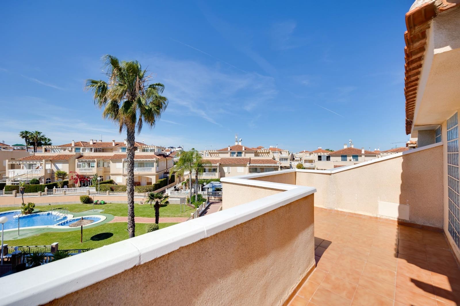 2 bedroom Townhouse for sale in Orihuela Costa - € 263,000 (Ref: 9983626)