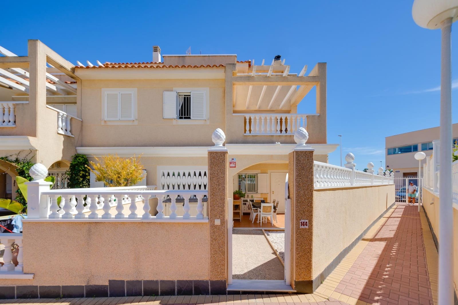 2 bedroom Townhouse for sale in Orihuela Costa - € 263,000 (Ref: 9983626)