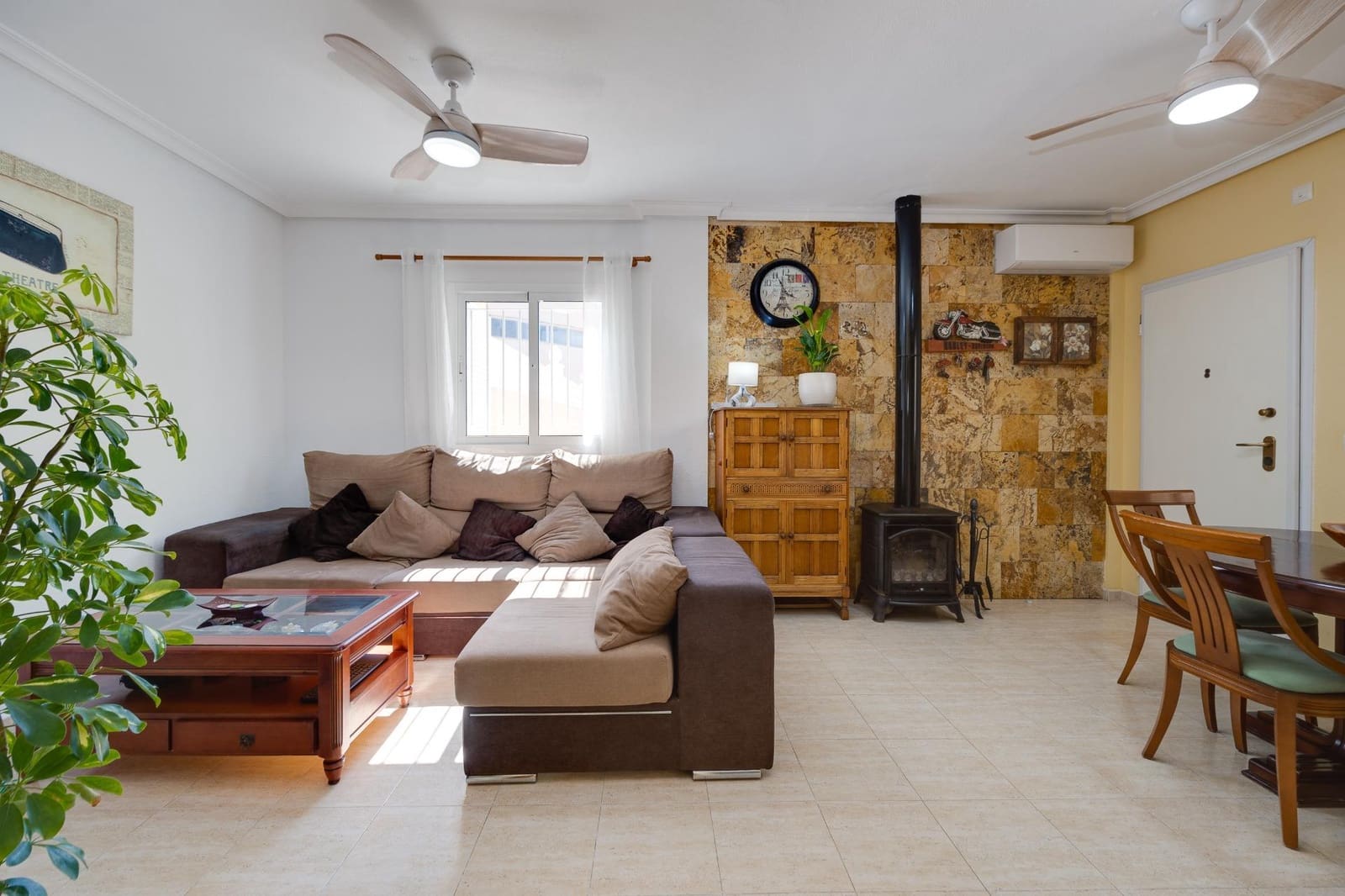 2 bedroom Townhouse for sale in Orihuela Costa - € 263,000 (Ref: 9983626)