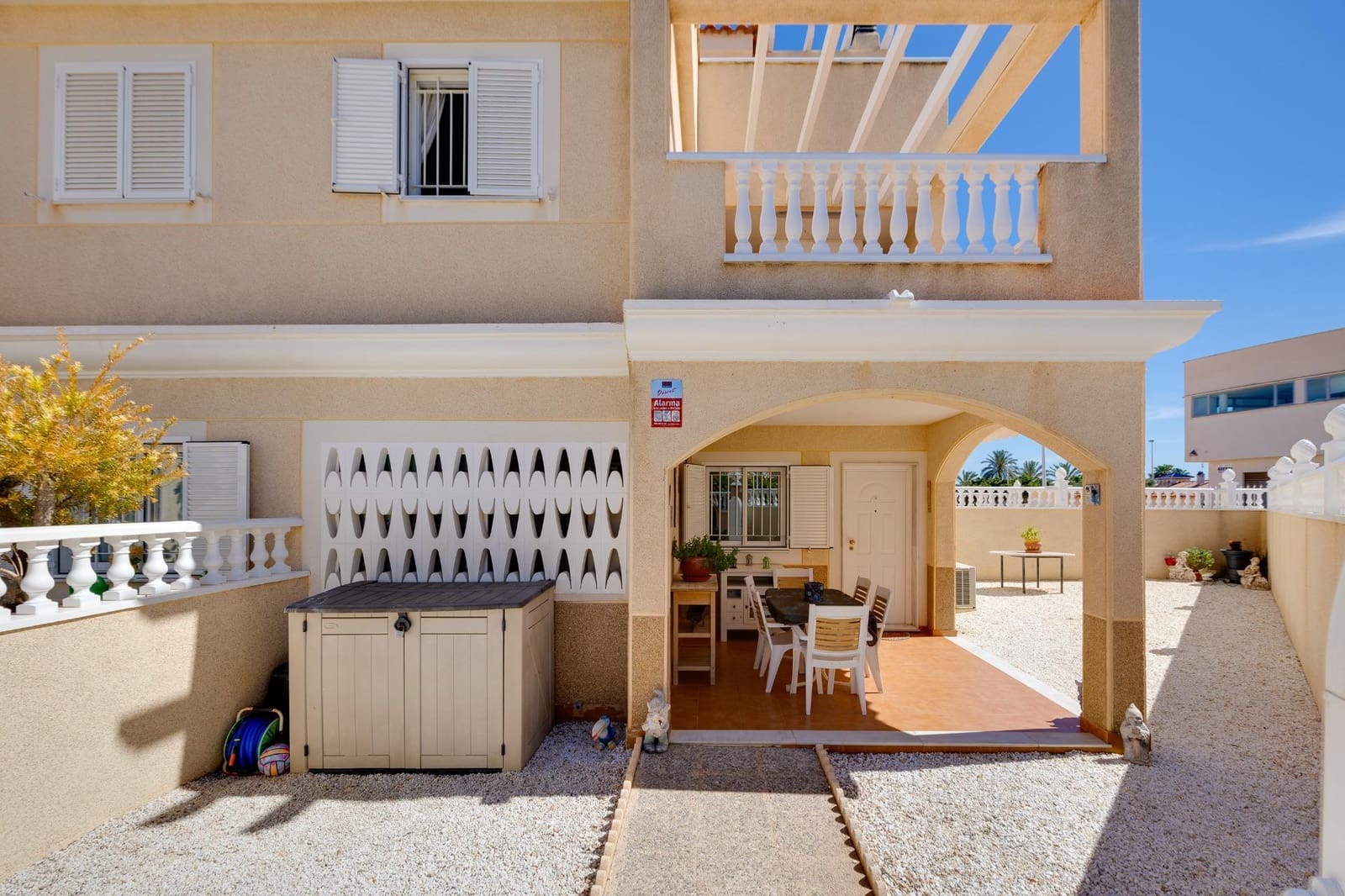 2 bedroom Townhouse for sale in Orihuela Costa - € 263,000 (Ref: 9983626)