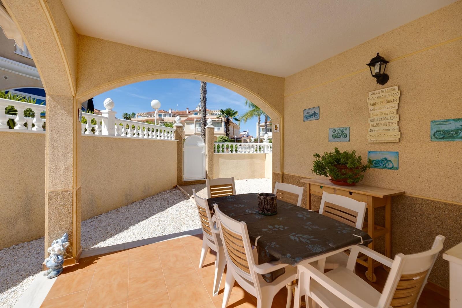 2 bedroom Townhouse for sale in Orihuela Costa - € 263,000 (Ref: 9983626)