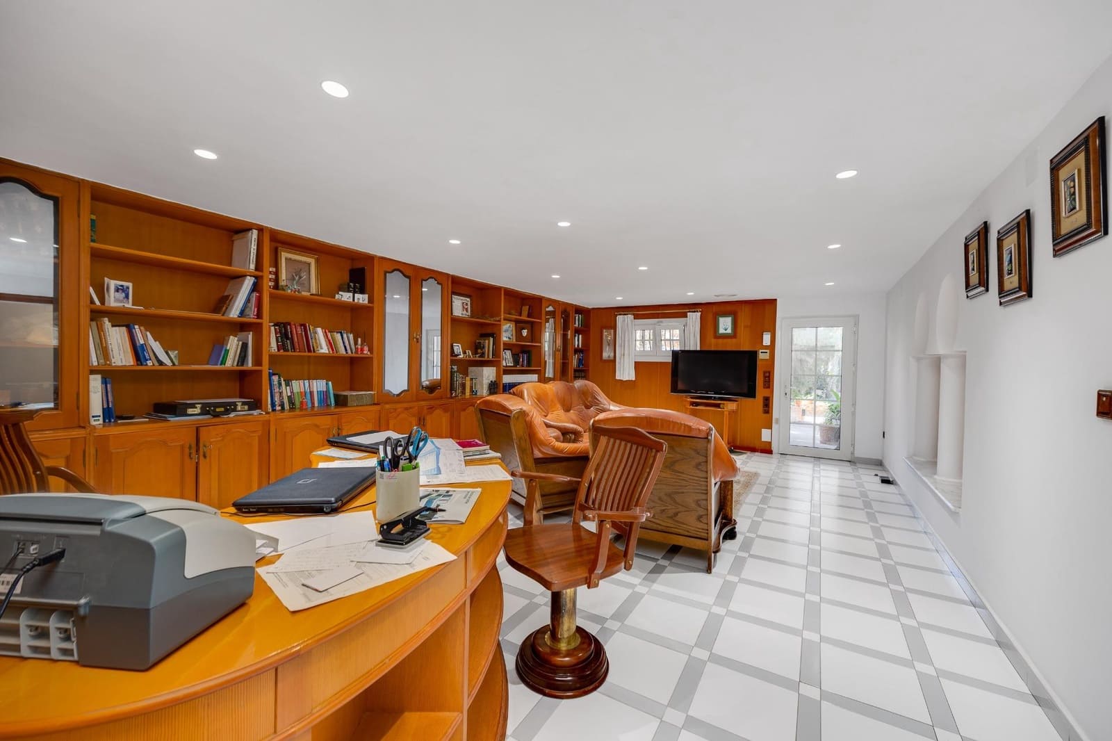 7 chambre Villa/Maison à vendre à Torrevieja - 1 300 000 € (Ref: 9983634)