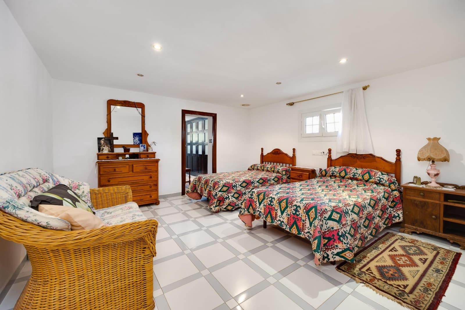 7 chambre Villa/Maison à vendre à Torrevieja - 1 300 000 € (Ref: 9983634)