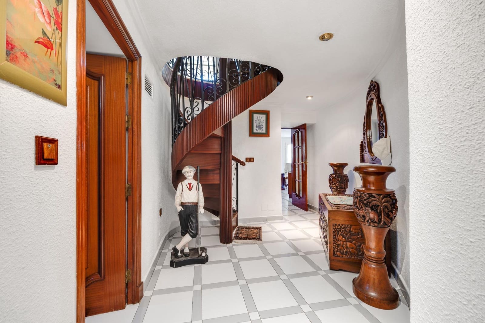 7 chambre Villa/Maison à vendre à Torrevieja - 1 300 000 € (Ref: 9983634)