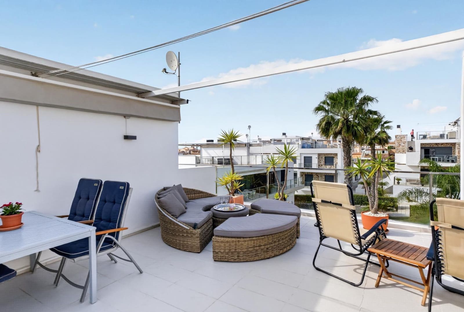 2 quarto Penthouse para venda em Torrevieja - 323 000 € (Ref: 9983636)