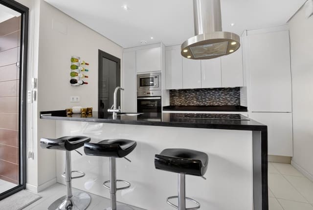 2 soverom Penthouse til salgs i Los Balcones - Los Altos, Torrevieja - € 323 000 (Ref: 9983636)