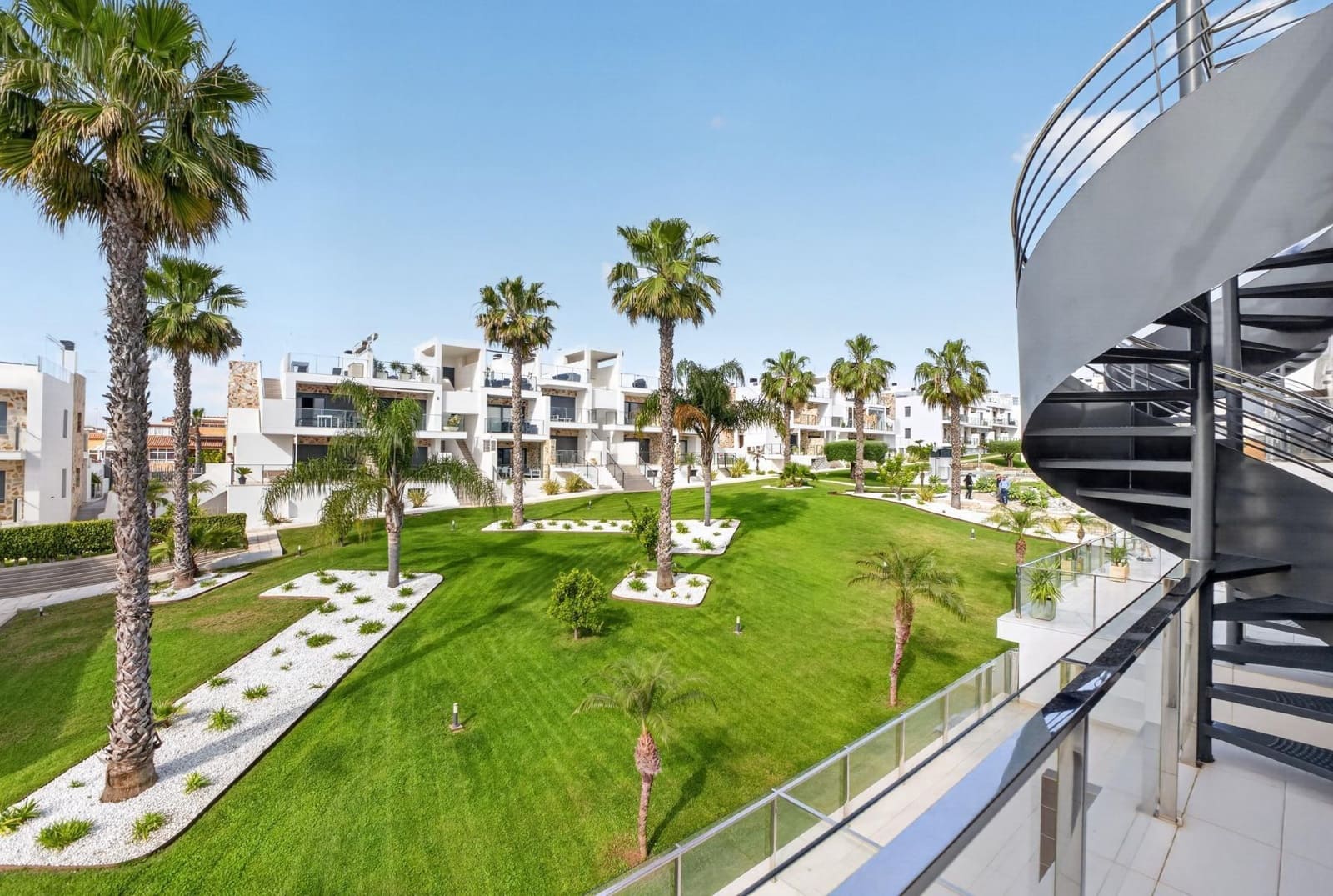 2 quarto Penthouse para venda em Torrevieja - 323 000 € (Ref: 9983636)