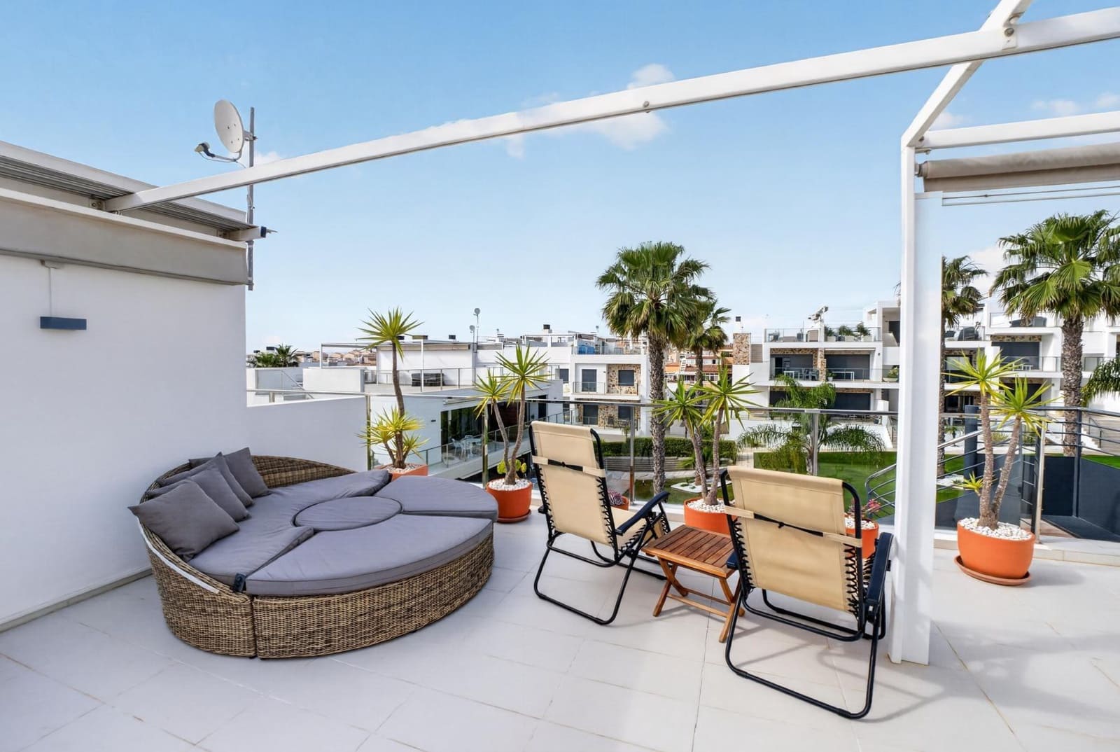 2 quarto Penthouse para venda em Torrevieja - 323 000 € (Ref: 9983636)