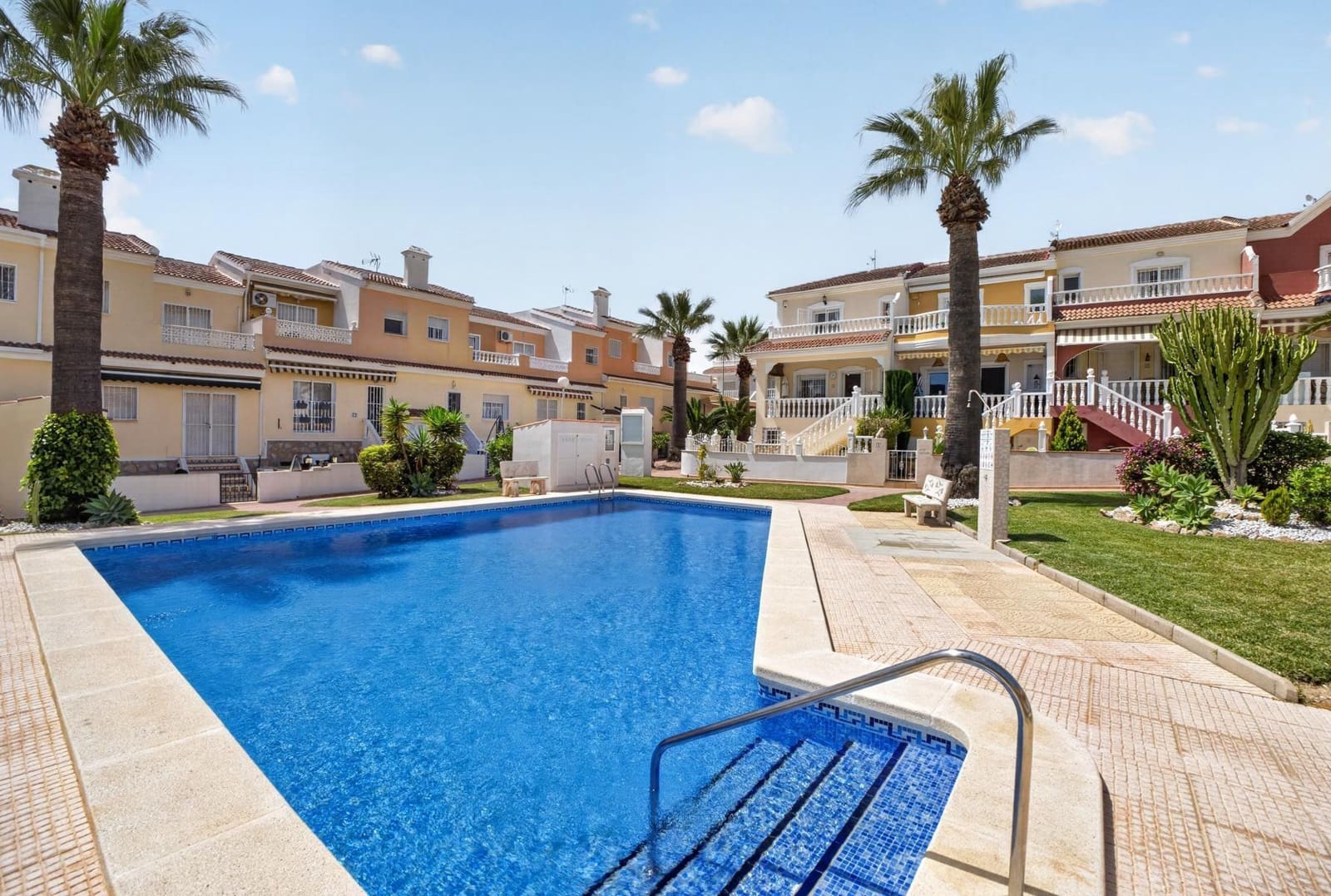 3 soverom Hus til salgs i Ciudad Quesada - € 279 000 (Ref: 9983637)