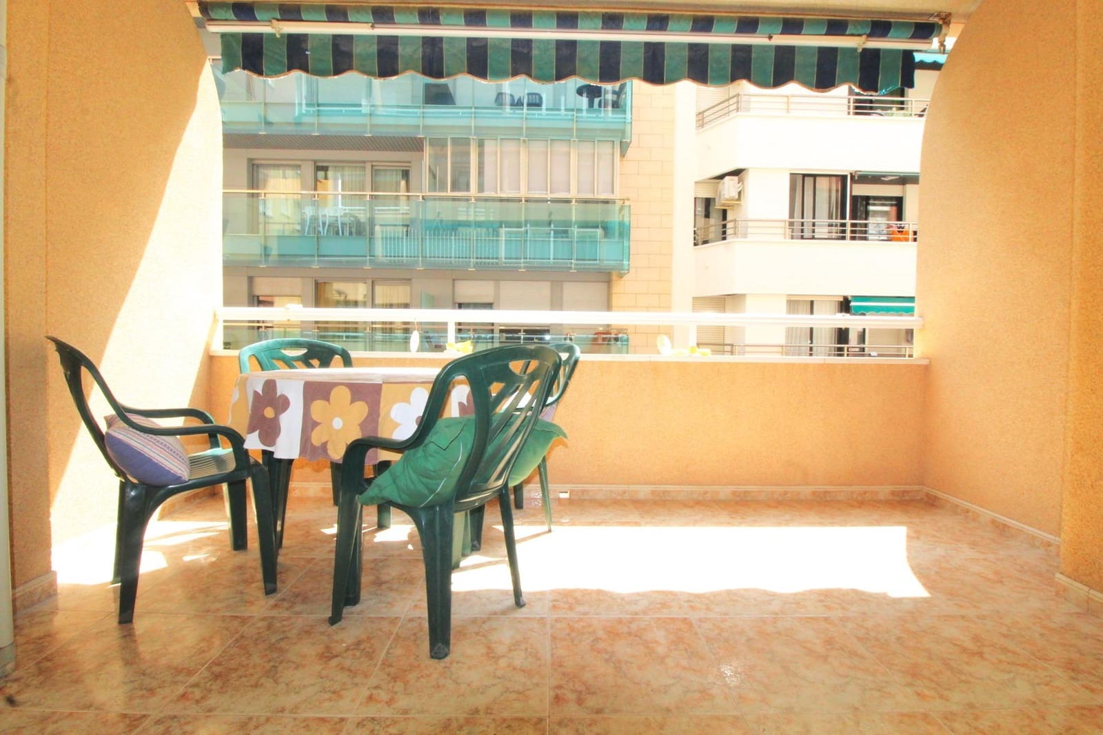 2 chambre Appartement à vendre à Torrevieja - 155 000 € (Ref: 9983640)
