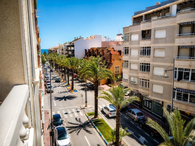 2 soveværelse Lejlighed til salg i Avenida Habaneras - Curva de Palangre, Torrevieja - € 160.900 (Ref: 9983642)