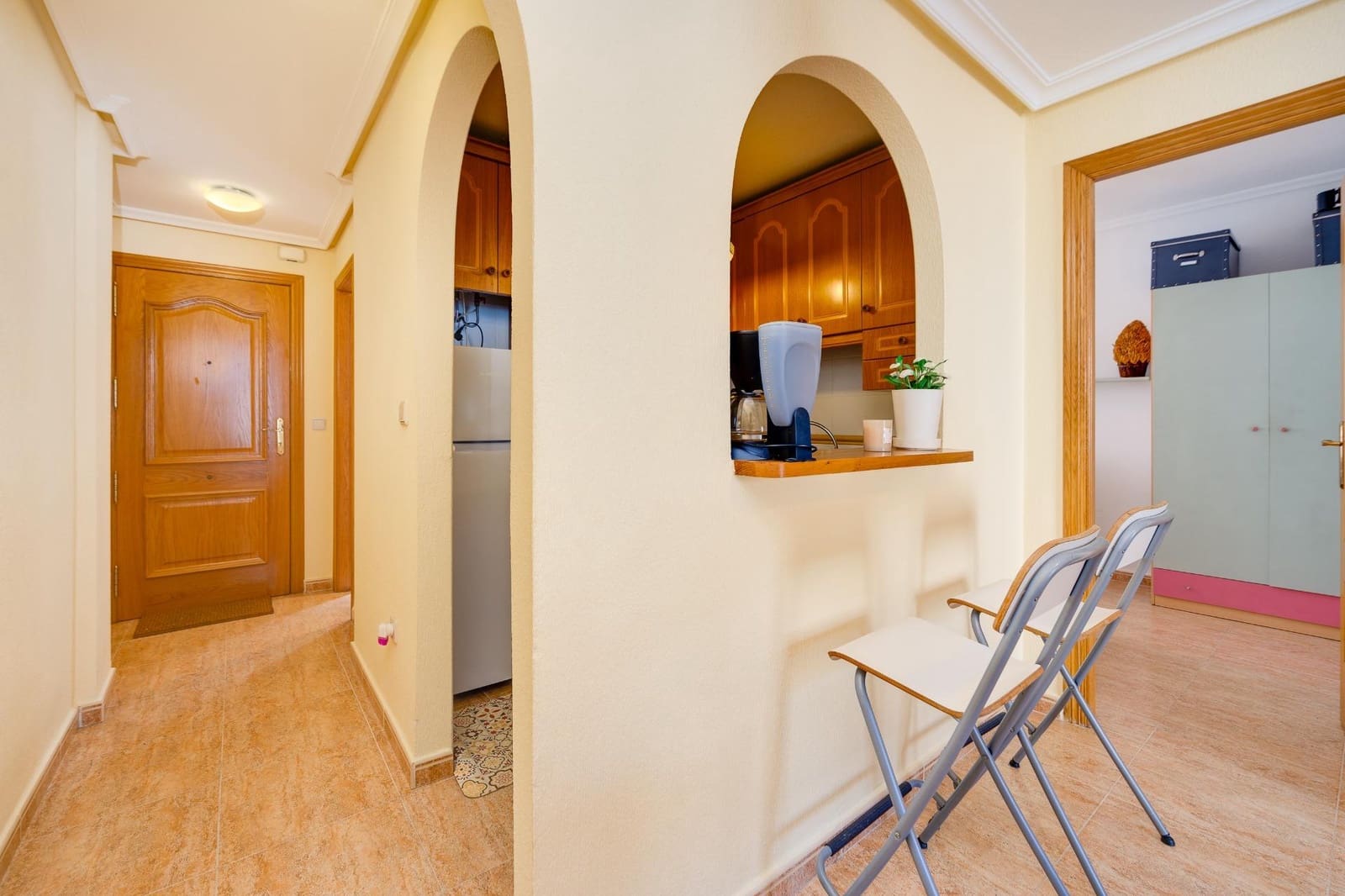 Apartamento de 2 habitaciones en Torrevieja en venta - 172.500 € (Ref: 9983644)
