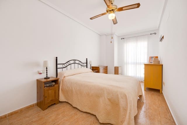 2 slaapkamer Appartement te koop in Centro - Muelle Pesquero, Torrevieja - € 154.900 (Ref: 9983644)