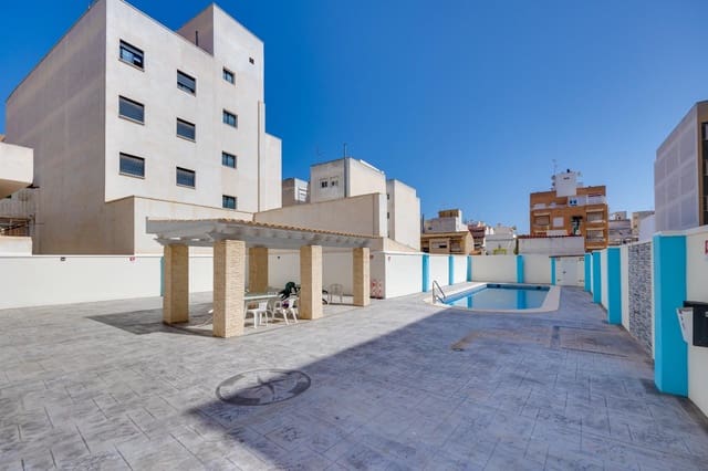 2 slaapkamer Appartement te koop in Centro - Muelle Pesquero, Torrevieja - € 154.900 (Ref: 9983644)