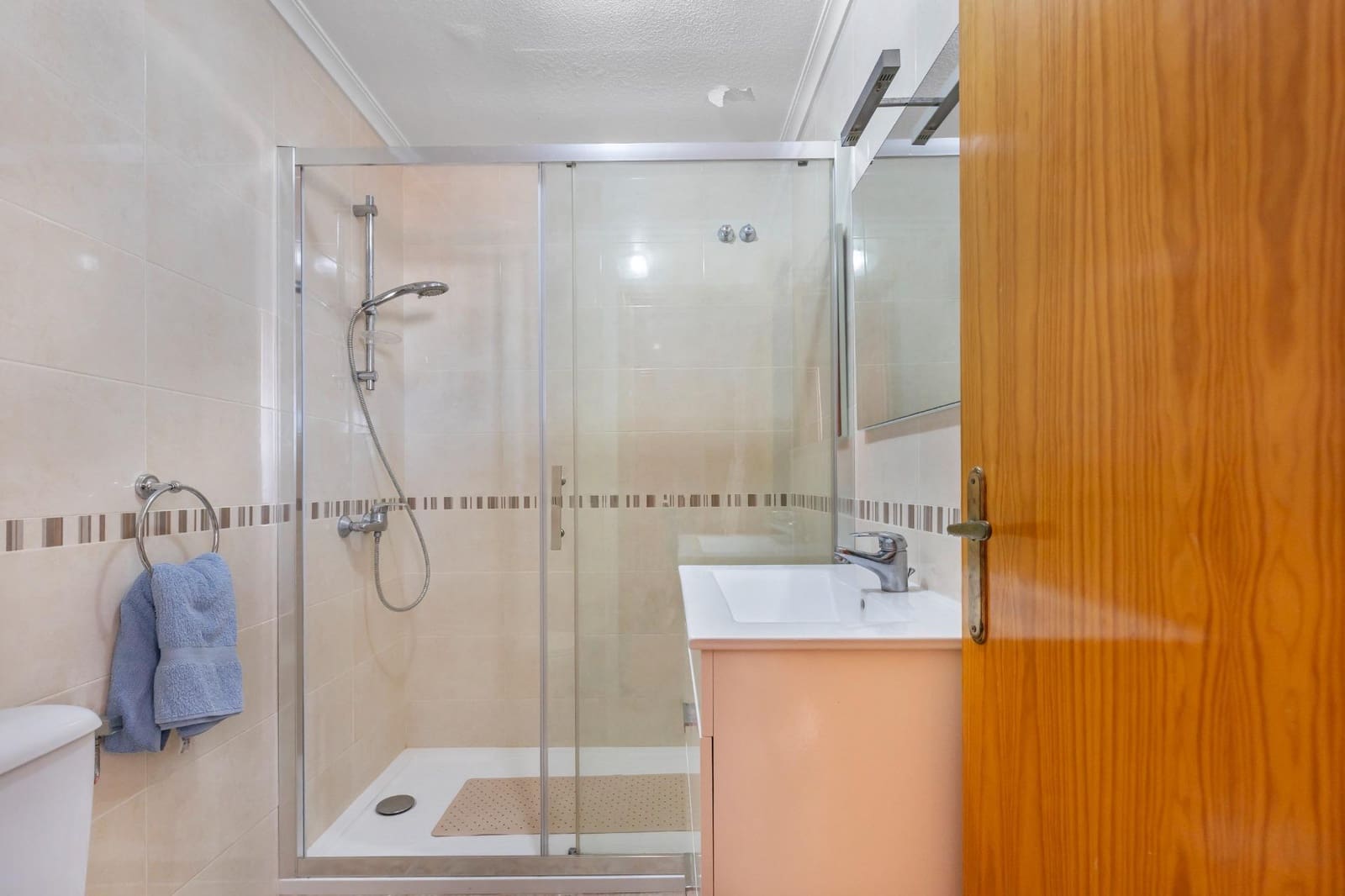 1 bedroom Apartment for sale in Torrevieja - € 125,000 (Ref: 9983646)