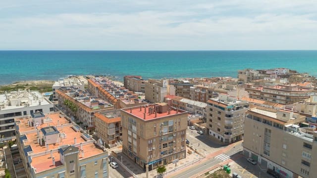 1 bedroom Apartment for sale in Torrevieja - € 125,000 (Ref: 9983646)