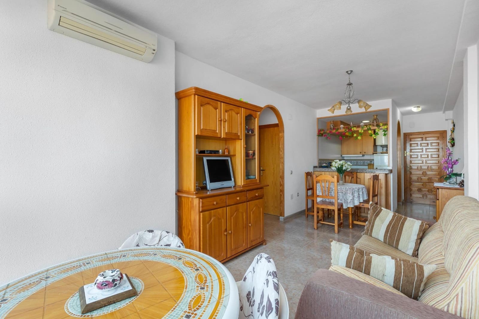 1 bedroom Apartment for sale in Torrevieja - € 125,000 (Ref: 9983646)