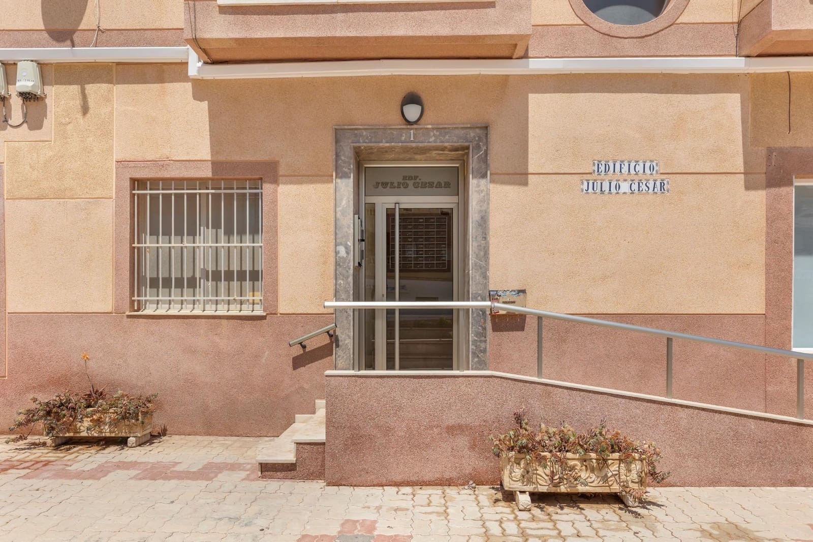 1 bedroom Apartment for sale in Torrevieja - € 125,000 (Ref: 9983646)