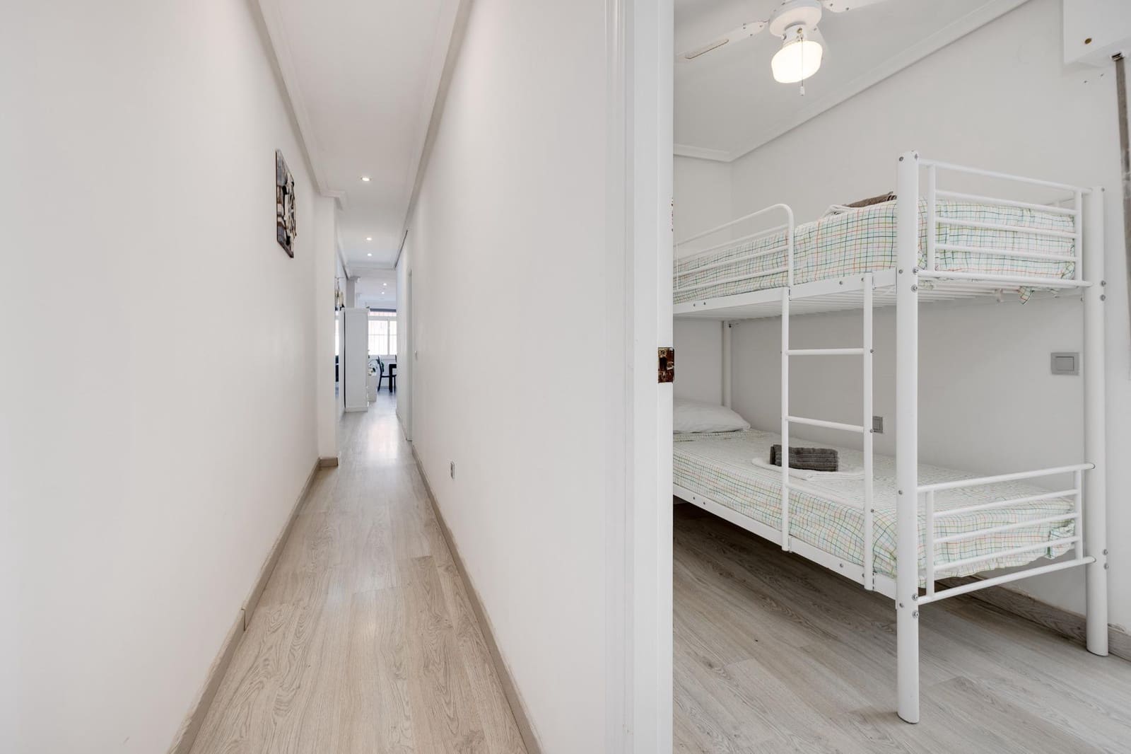 3 soveværelse Lejlighed til salg i Torrevieja - € 154.900 (Ref: 9983648)