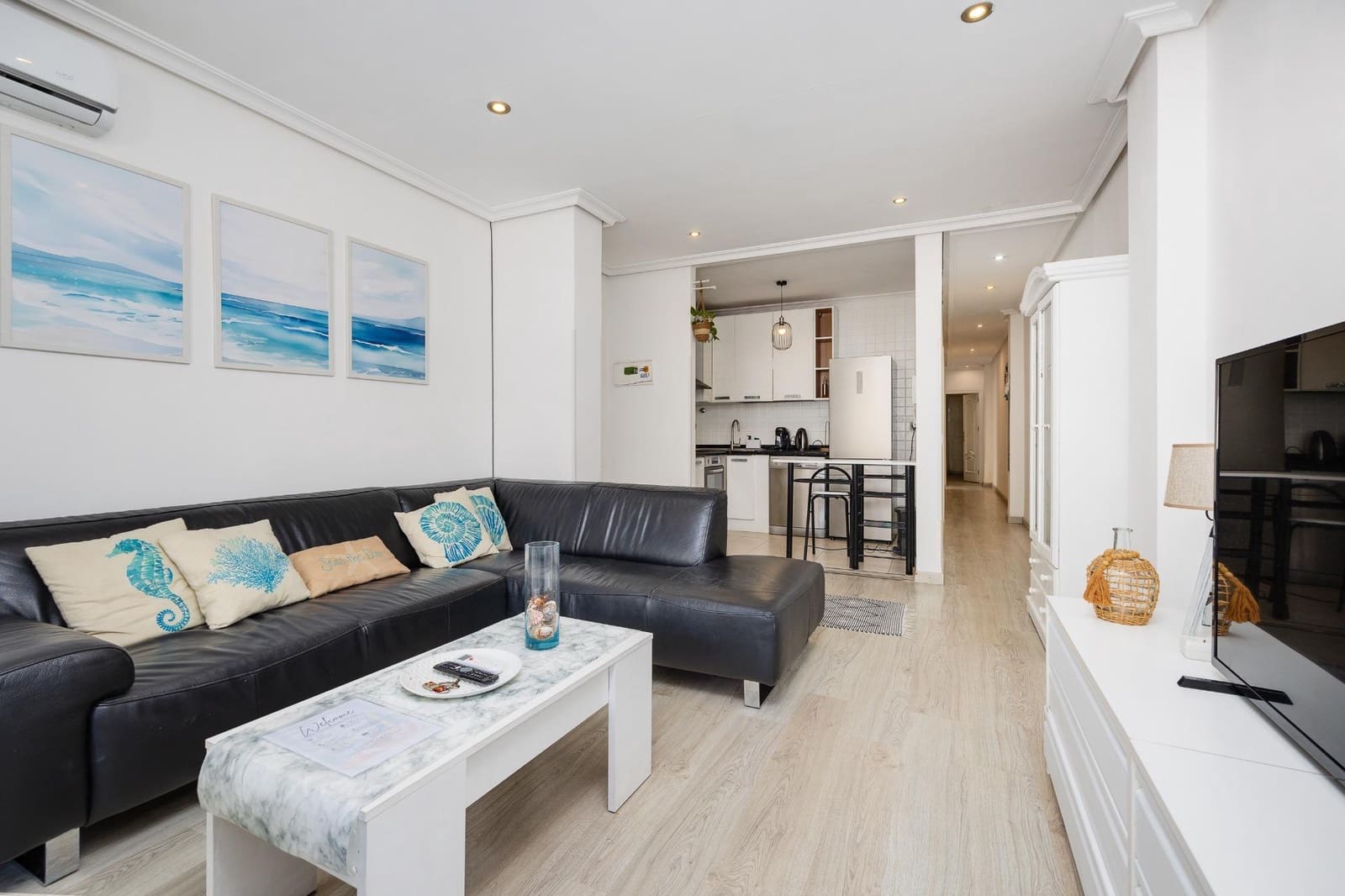 3 soveværelse Lejlighed til salg i Torrevieja - € 154.900 (Ref: 9983648)