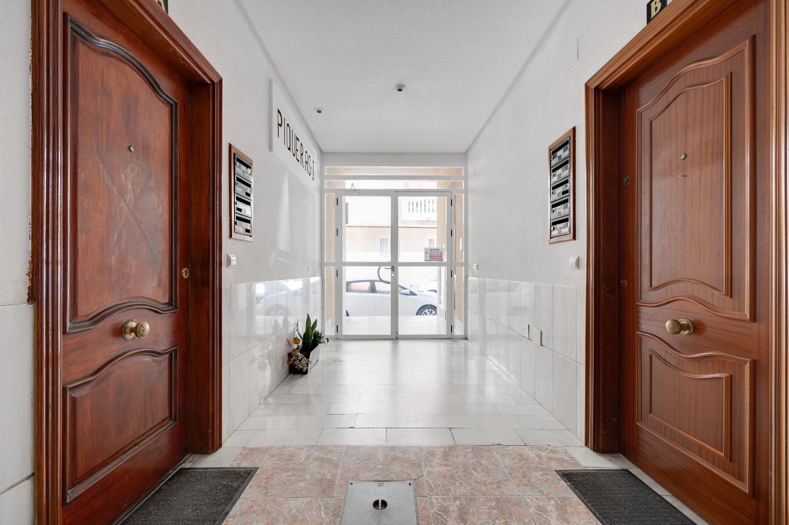 3 soveværelse Lejlighed til salg i Torrevieja - € 154.900 (Ref: 9983648)