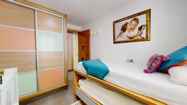 Apartamento de 3 habitaciones en La Mata, Torrevieja en venta - 299.000 € (Ref: 9983652)