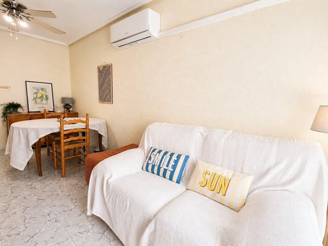 2 soveværelse Lejlighed til salg i Avenida Habaneras - Curva de Palangre, Torrevieja - € 209.900 (Ref: 9983653)