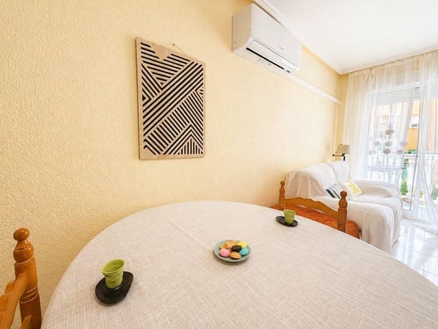 2 soveværelse Lejlighed til salg i Avenida Habaneras - Curva de Palangre, Torrevieja - € 209.900 (Ref: 9983653)