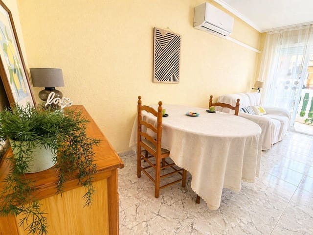 2 soveværelse Lejlighed til salg i Avenida Habaneras - Curva de Palangre, Torrevieja - € 209.900 (Ref: 9983653)