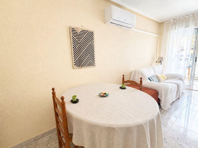 2 soveværelse Lejlighed til salg i Avenida Habaneras - Curva de Palangre, Torrevieja - € 209.900 (Ref: 9983653)