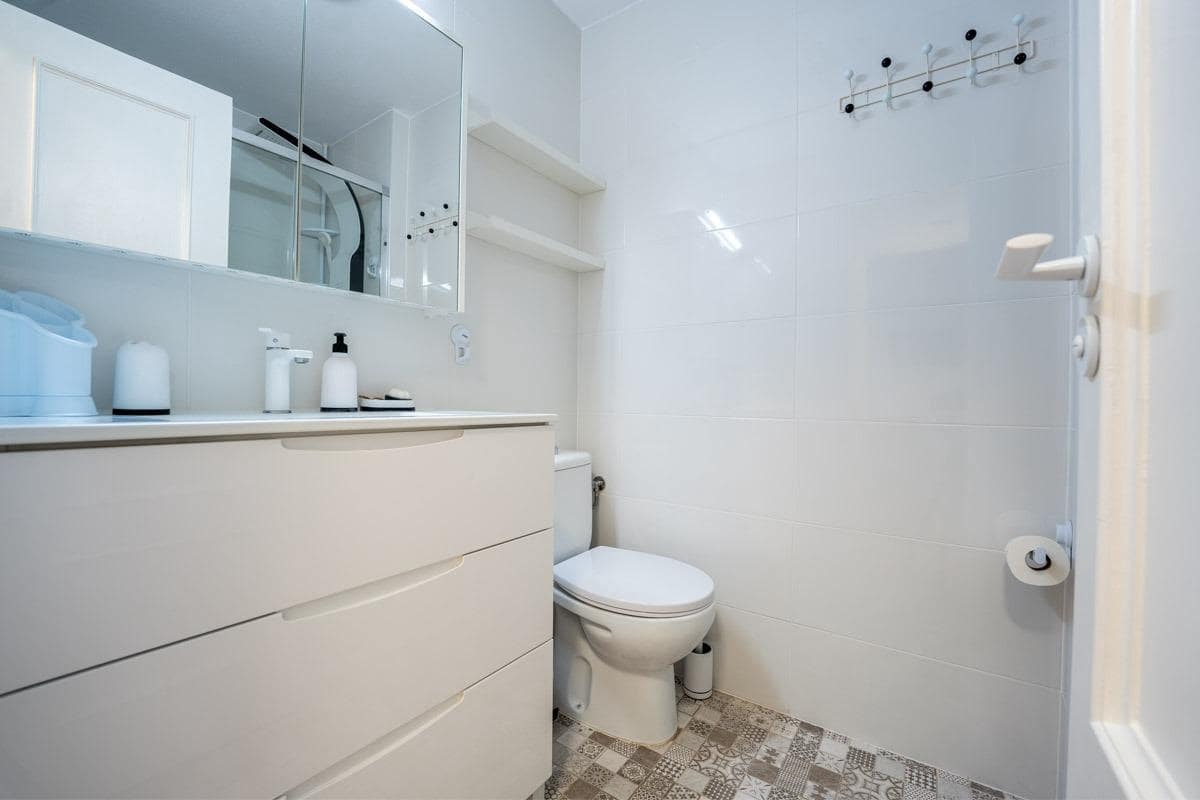 2 soverom Leilighet til salgs i Torrevieja - € 180 000 (Ref: 9983655)