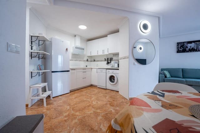 2 soverom Leilighet til salgs i Centro - Muelle Pesquero, Torrevieja - € 180 000 (Ref: 9983655)