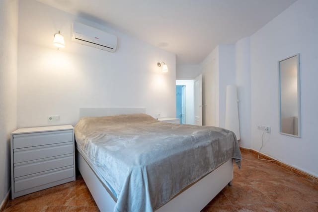 2 soverom Leilighet til salgs i Centro - Muelle Pesquero, Torrevieja - € 180 000 (Ref: 9983655)