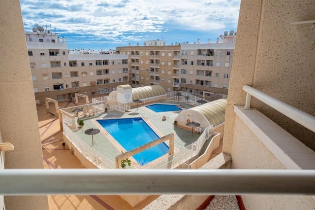 2 soverom Leilighet til salgs i Centro - Muelle Pesquero, Torrevieja - € 180 000 (Ref: 9983655)