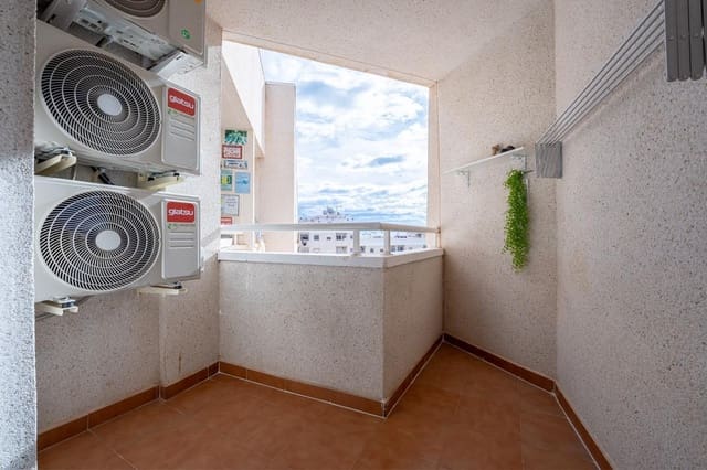 2 soverom Leilighet til salgs i Centro - Muelle Pesquero, Torrevieja - € 180 000 (Ref: 9983655)