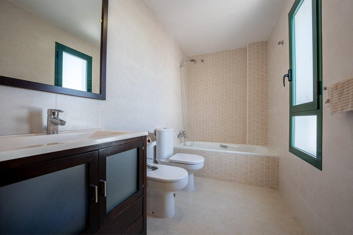 3 Zimmer Villa zu verkaufen in Ciudad Quesada - 330.000 € (Ref: 9983659)