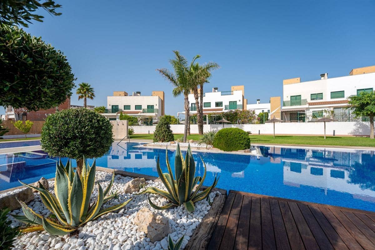 3 Zimmer Villa zu verkaufen in Ciudad Quesada - 330.000 € (Ref: 9983659)