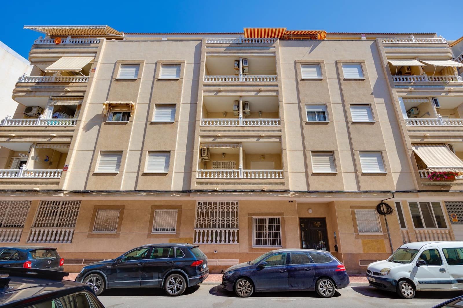 1 chambre Appartement à vendre à Torrevieja - 137 500 € (Ref: 9983663)