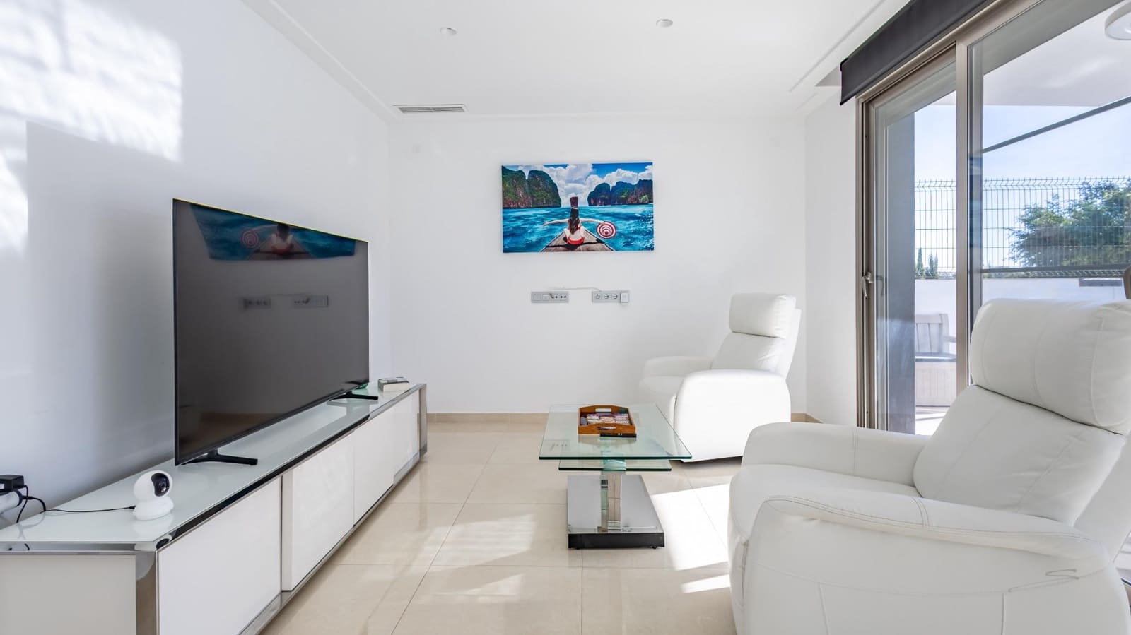 Chalet de 4 habitaciones en Orihuela Costa en venta - 599.000 € (Ref: 9983668)