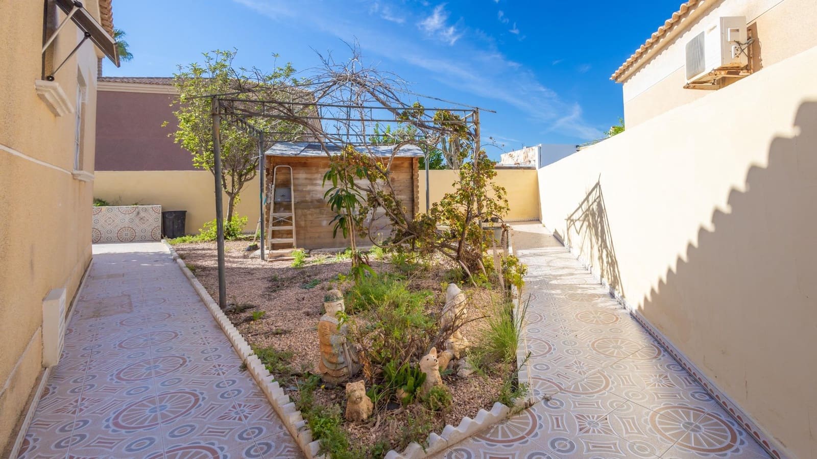 2 quarto Moradia para venda em Torrevieja - 228 000 € (Ref: 9983669)