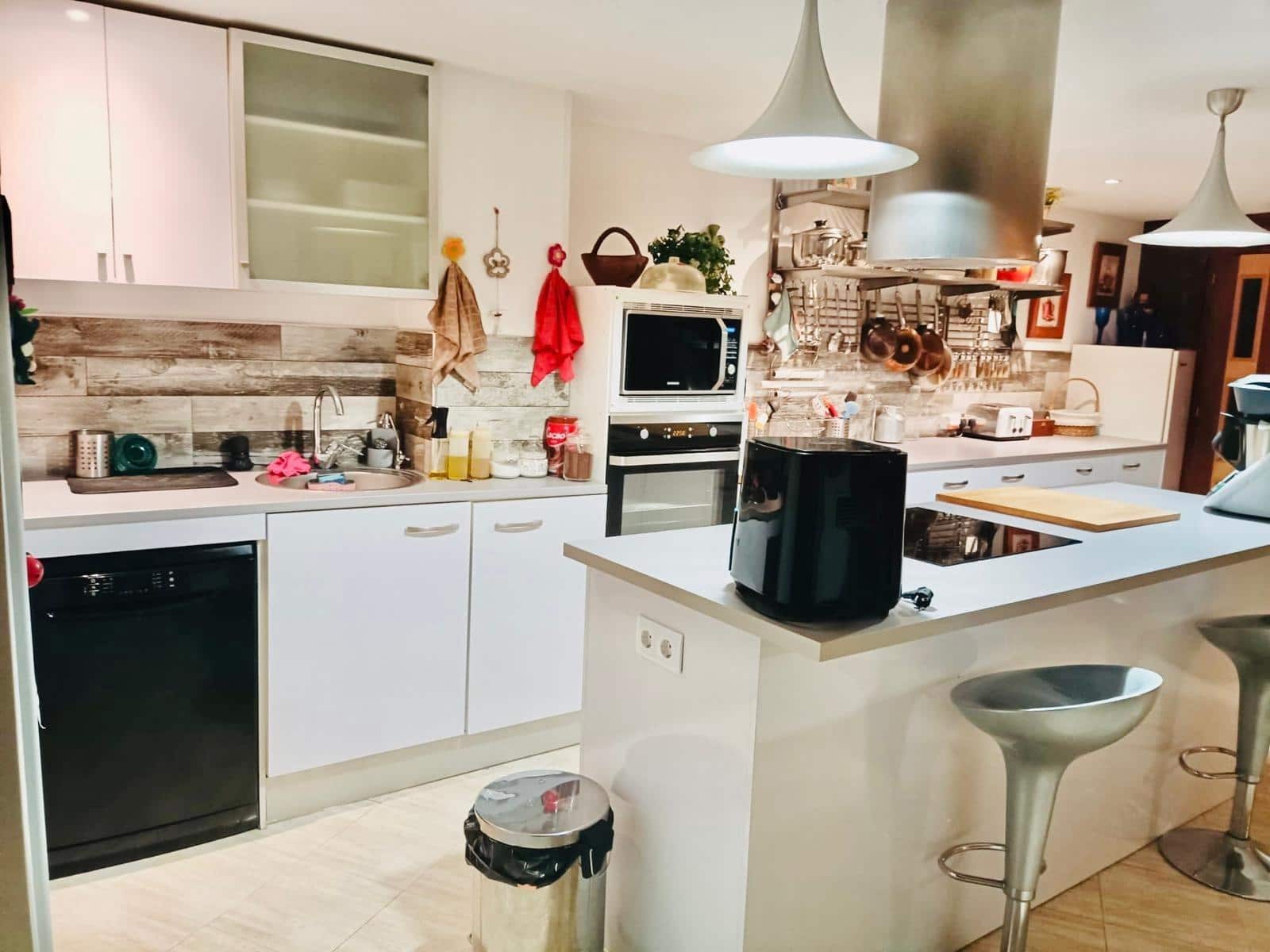 3 soveværelse Lejlighed til salg i Torrevieja - € 280.000 (Ref: 9983673)
