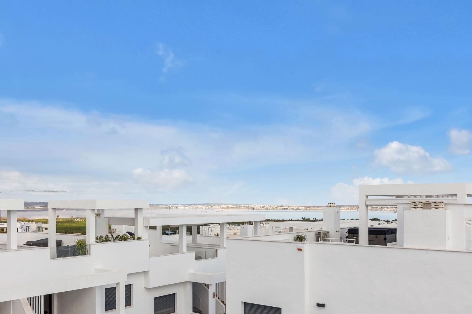 2 slaapkamer Penthouse te koop in Torrevieja - € 363.000 (Ref: 9983677)