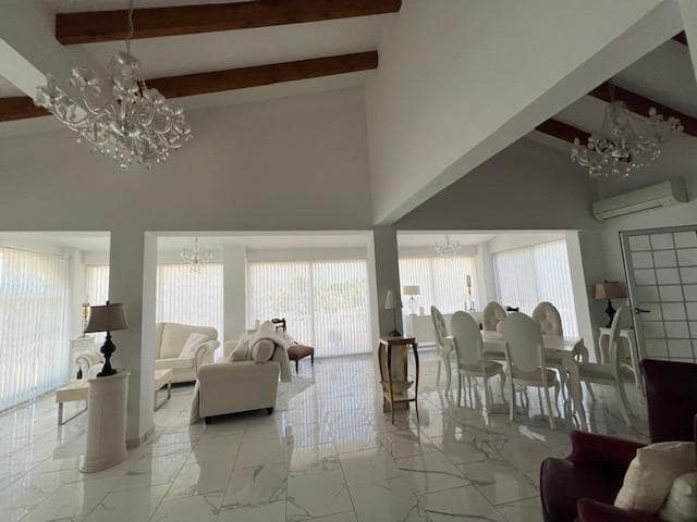 Chalet de 3 habitaciones en Dolores en venta - 510.000 € (Ref: 9983680)