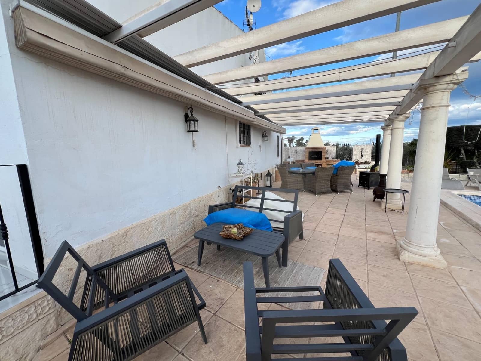 Chalet de 3 habitaciones en Dolores en venta - 510.000 € (Ref: 9983680)